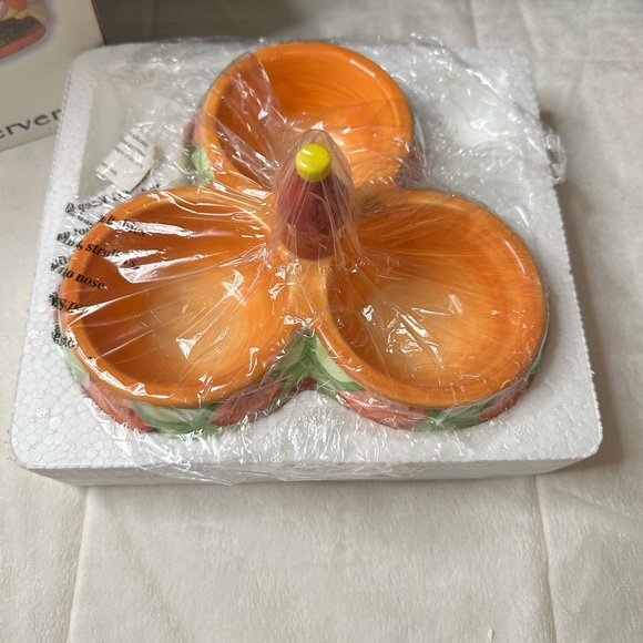 New Pacific Vintage Cheeseburger Tri-Server Condiment Dish w/Ketchup Bottle Knob - Picture 2 of 14